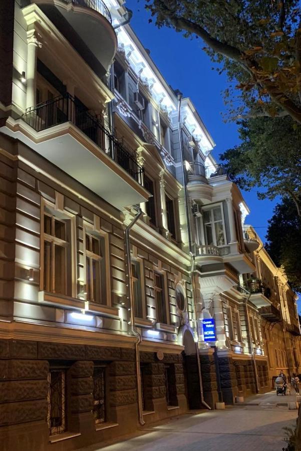 Queen Valery Hotel Одесса Экстерьер фото