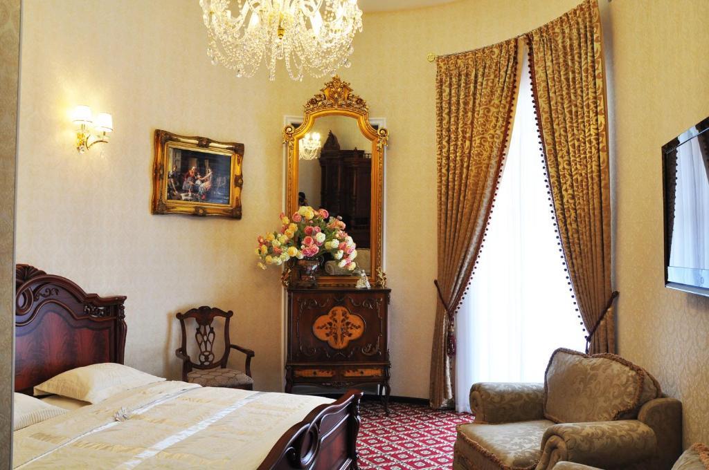 Queen Valery Hotel Одесса Номер фото