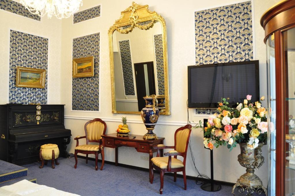 Queen Valery Hotel Одесса Номер фото
